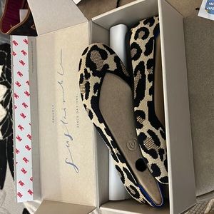 The Flat Size 8 Rothy’s. Brand New in box.